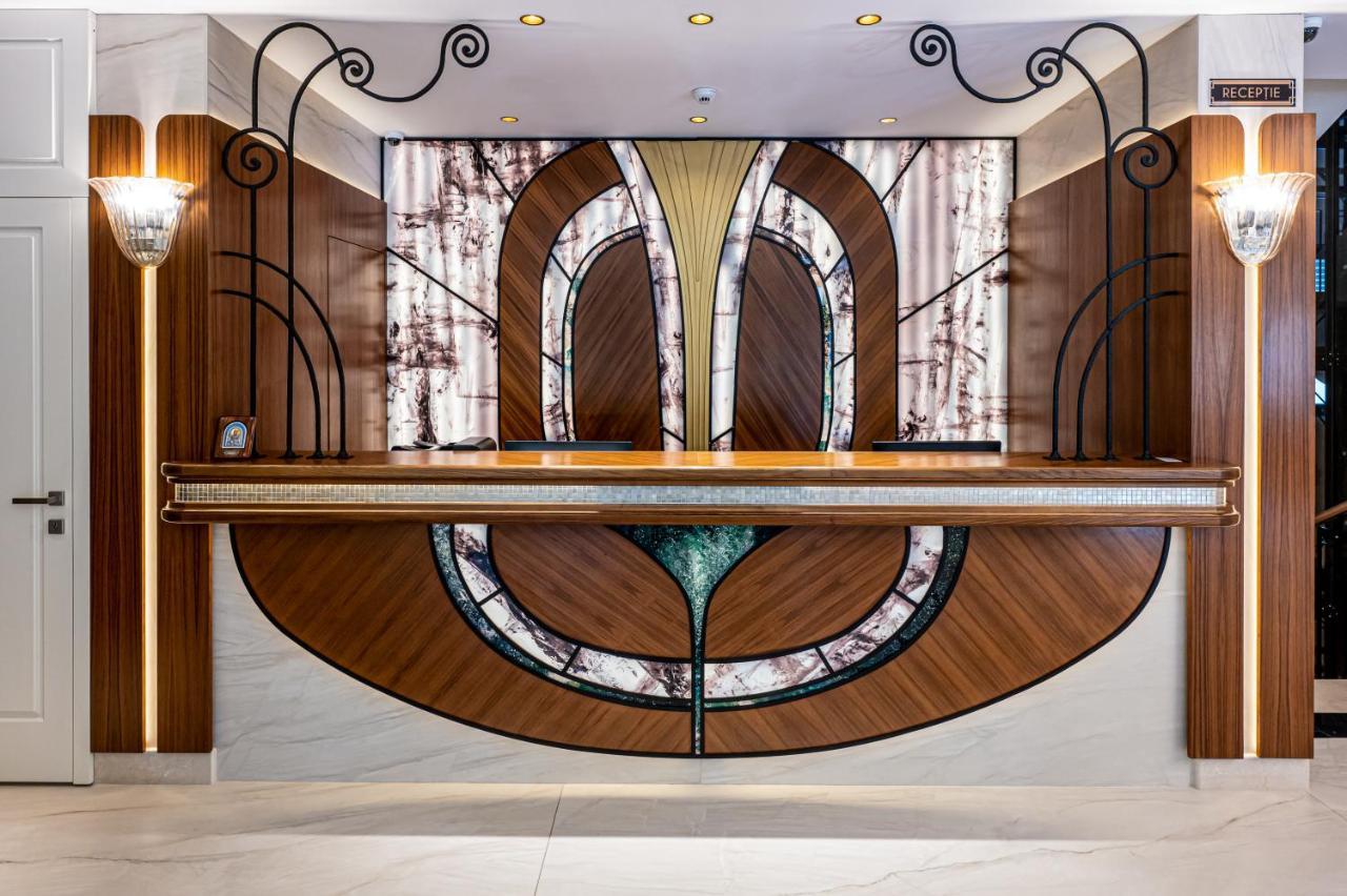 Hotel Carolin Călimăneşti Εξωτερικό φωτογραφία