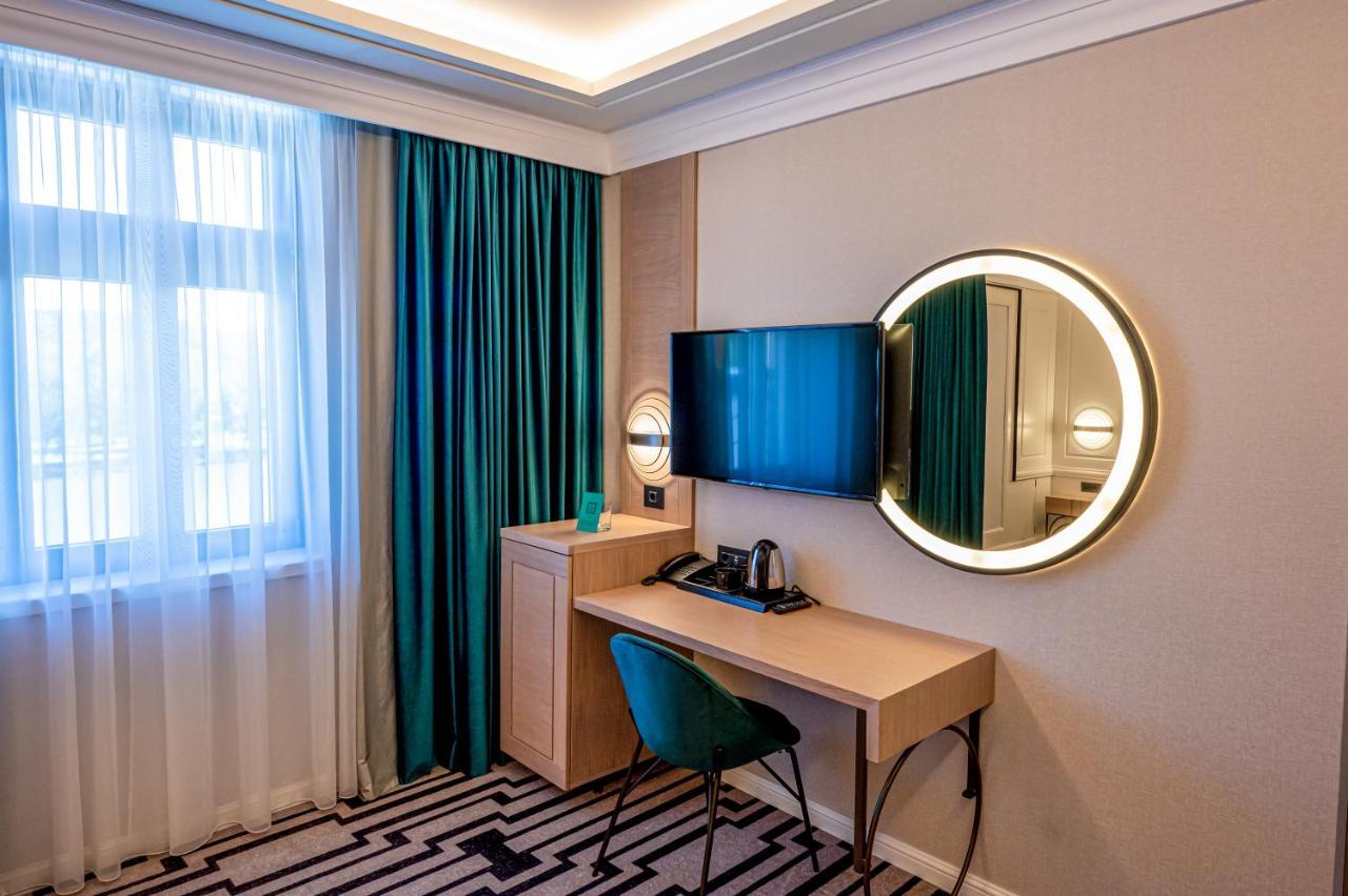 Hotel Carolin Călimăneşti Εξωτερικό φωτογραφία